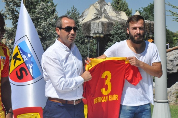 Berkan Emir