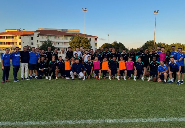 💪 Biz büyük bir aileyiz.