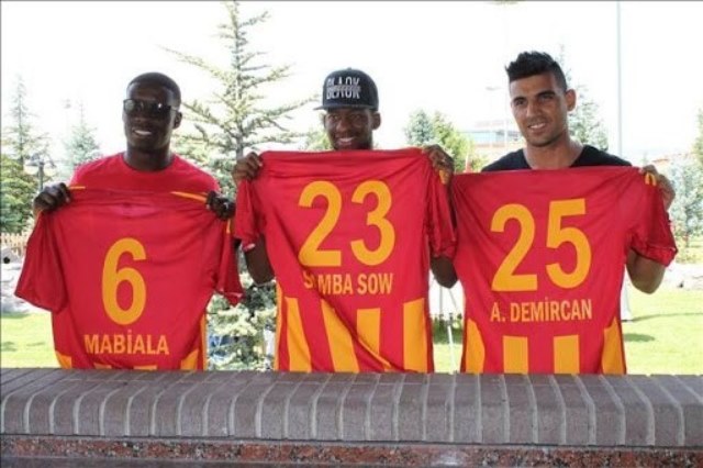 Yeni Transfer: Larrys Destin Mabiala (Defans) Karabükspor