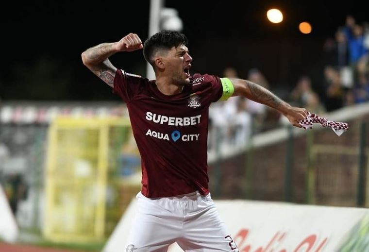 Sapunaru Rapid Bükreş'te ilk 4 maçta İlk Onbirde Oynadı.