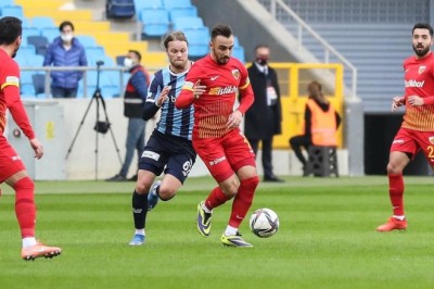 2021-2022 Süper Lig: Adana Demirspor-Kayserispor 1-1 Foto Galerisi