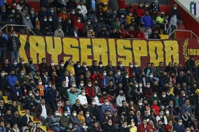 Kayserispor'u 2021-2022 Sezonunda 87.504 Taraftar İzledi.