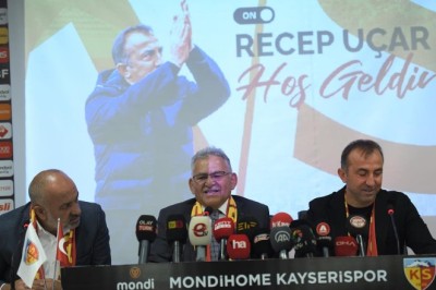 Kayserispor Teknik Direktörü Recep Uçar İmza Töreni-CANLI