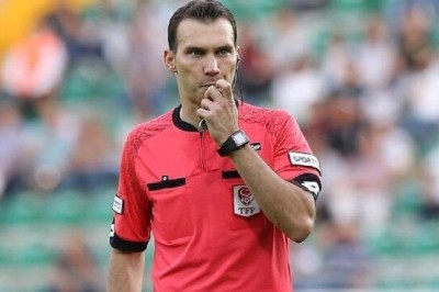 Konyaspor-Kayserispor Maçının Hakemi Bahattin Şimşek Yönetecek.