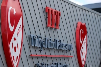 Bunu Biliyor Muydunuz? Futbolcunun Lisansı Maçtan Ne Kadar Süre Önce Çıkmalı?