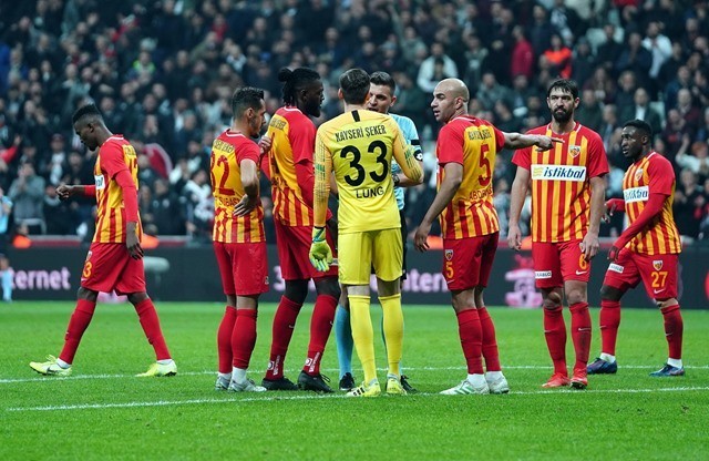 Doğrudan Frikik Golleri / Şutları