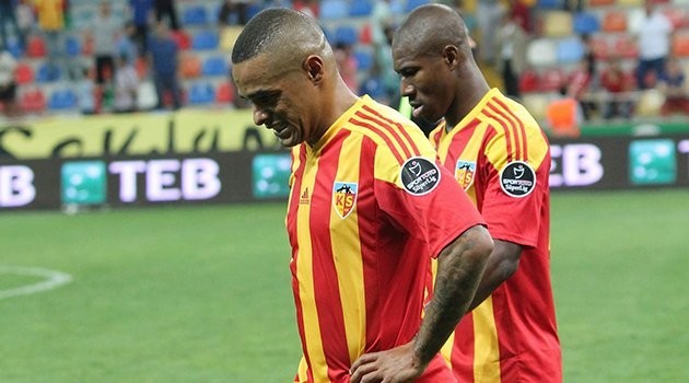 Kayserispor Sahasında Mağlup Olduğunda Stadyumda Ne Yaparsın?