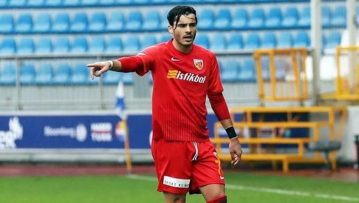 KARLO MUHAR (LECH POZNAN)