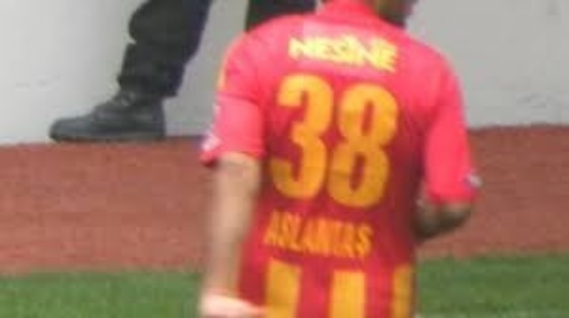 Hakan Aslantaş Denizlispor Maçında Kırmızı Kart Cezalısı