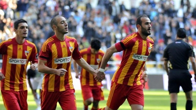 Amrabat'a Fulham Talip