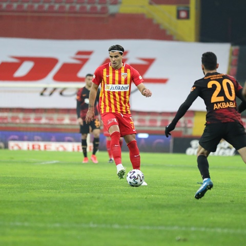 2020-2021 Süper Lig: Kayserispor 0-3 Galatasaray Maç Fotoları