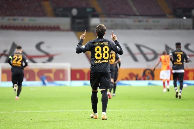 2020-2021 Süper Lig:Galatasaray 1-1 Kayserispor Maçının Foto Galerisi