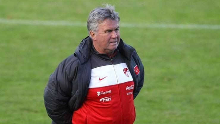 Guus Hiddink Kayserispor-Beşiktaş Maçını İzleyecek.