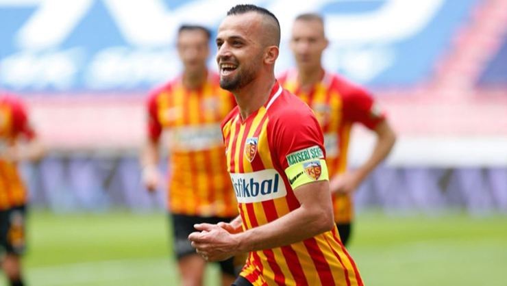 İlhan Parlak; Küçükken Hayalim Kayserispor'da Oynamaktı