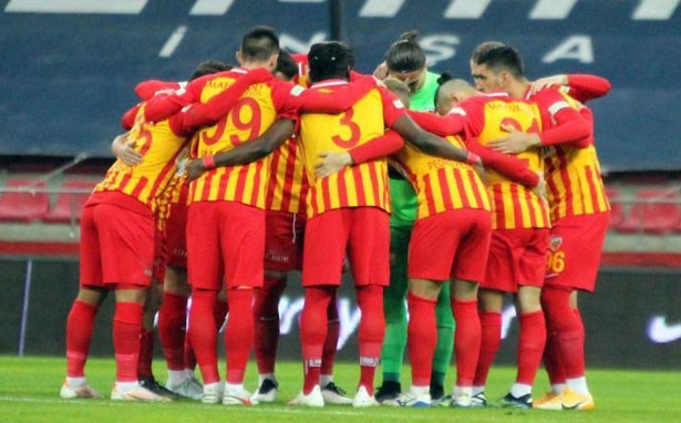 Kayserispor'un Fenerbahçe Maçı Kadrosu Belli Oldu.