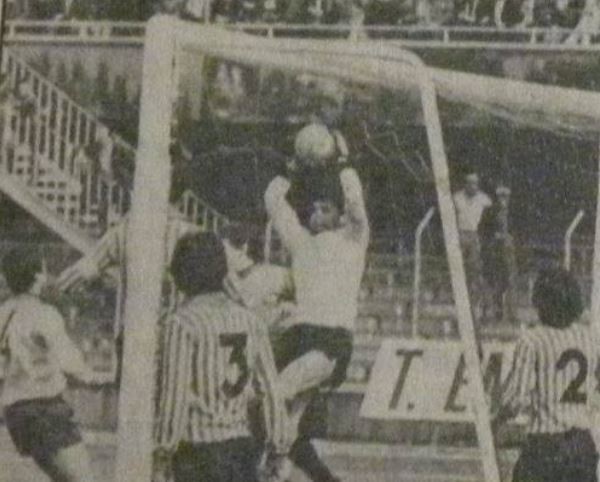 1981-1982 Sezonu Ankara Demirspor-Kayserispor Maçı