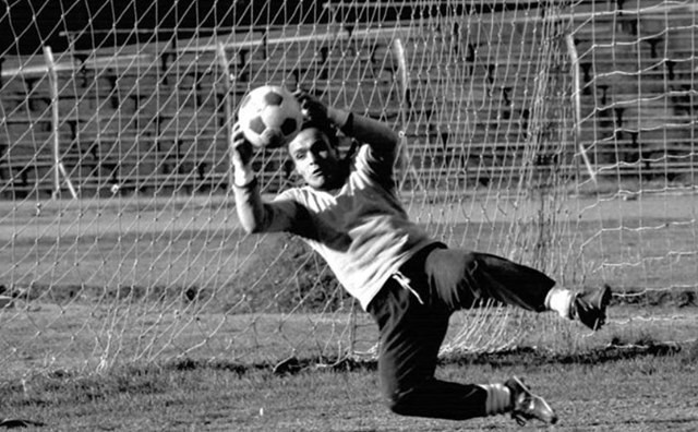 Kayserispor'un Eski Kalecilerinden Çetin Aslan Vefat Etti.