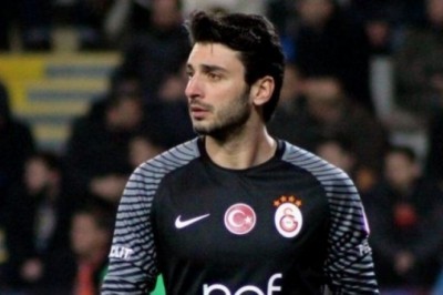 Kayserispor, Kaleci Cenk Gönen İle 1 Yıllık Anlaştı.