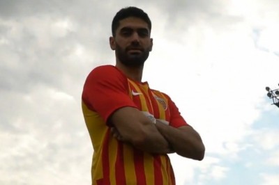 Kayserispor 🇮🇷 Ali Karimi'nin Sözleşmesini Askıya Aldı.