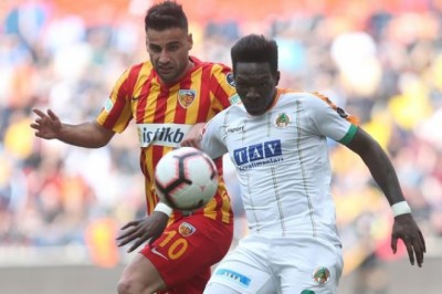Kayserispor ve Alanyaspor'da Sakat ve Cezalı Futbolcular - Devamlı GÜNCELLENECEK