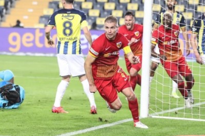 2021-2022 Süper Lig: Fenerbahçe 2-2 Kayserispor