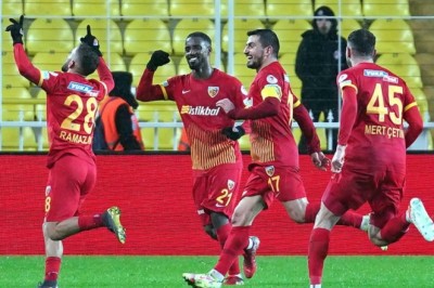 2021-2022 Türkiye Kupası: Fenerbahçe 0-1 Kayserispor