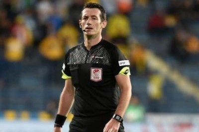 Gaziantep FK- Kayserispor Maçının VAR Hakemi Tugay Kaan Numanoğlu oldu.