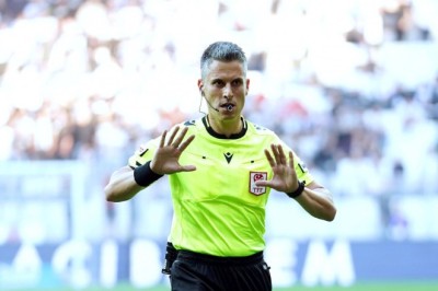 İstanbulspor-Kayserispor Maçını Sarper Barış Saka Yönetecek.