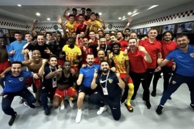 Kim bu adam, gerçekten kim?-Üstün Tuncer