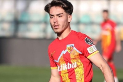 Kayserispor'lu Ethem Balcı İnegölspor'a Kiralık Gönderildi.