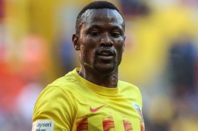 Kayserispor'lu Mame Thiam 5 golünü attı.