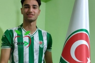 Kayserisporlu Genç Futbolusu Berkan Aslan Amasyaspor FK'ya Kiralandı.