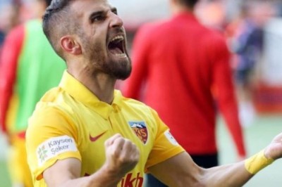 Ramazan Civelek Sivasspor Maçında Sarı Kart Cezalısı