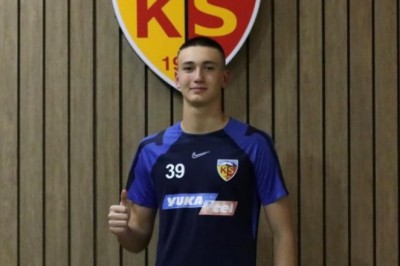 Kayserispor Genç Kaleci Mehmet Şamil Öztürk ile Sözleşmesini Uzattı.