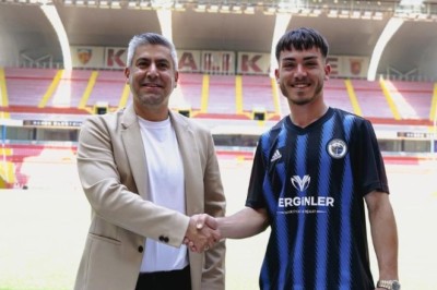 Kayserisporlu Ethem Balcı, Erciyes 38 FK'ya Kiralandı.