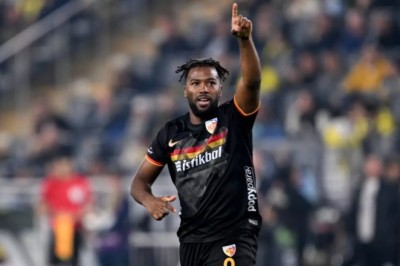 Kayserispor Transfer Yasağı Kalkana Kadar Nazon'u Satmayacak.