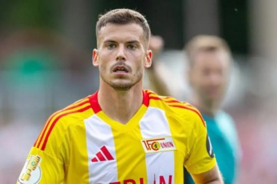 Kayserispor'un yeni transferi Laszlo Benes, kente geldi