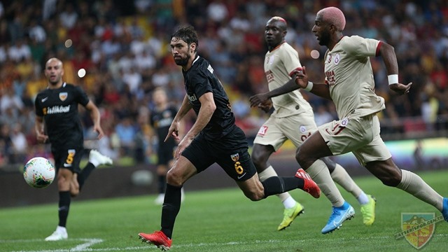 SL: Kayserispor 2-3 Galatasaray
