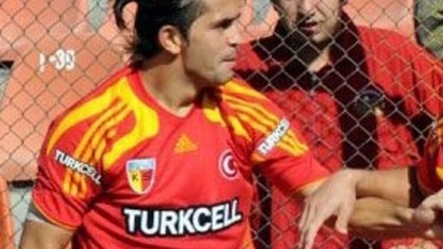 Ali Turan Kayserispor’da Kaldı