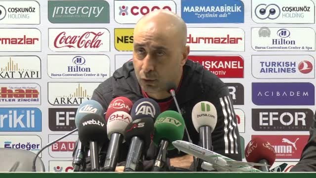 Tolunay Kafkas; Oyuncularımı Kutluyorum.