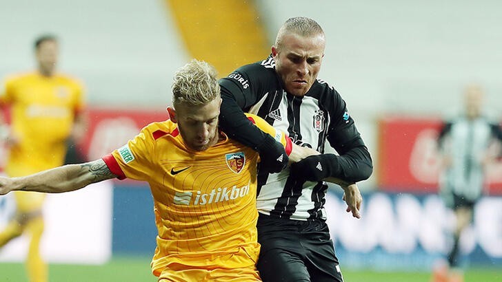 2020-2021 Süper Lig: Beşiktaş 3-1 Kayserispor Maçının Foto Galerisi