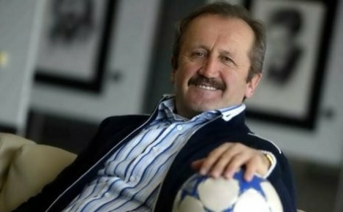 Futbol Sadece Üç Büyükler Değil- Ahmet Çakır