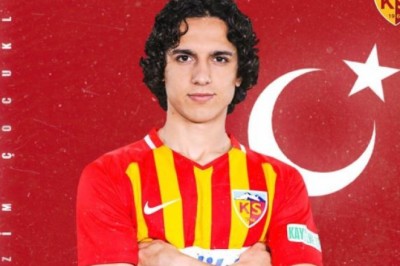 Kayserispor'lu Emre Demir U19 Milli Takımına Davet Edildi.