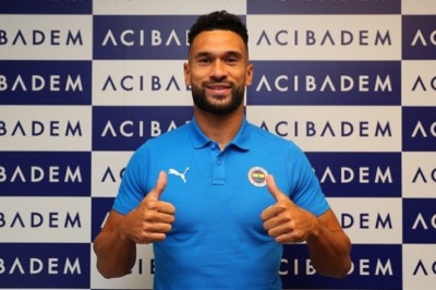 Kayserispor, Steven Caulker ve Fenerbahçe ile anlaştı.