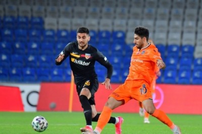 Kayserispor-Başakşehir FK Takımlarında Sakat ve Cezalı Futbolcular