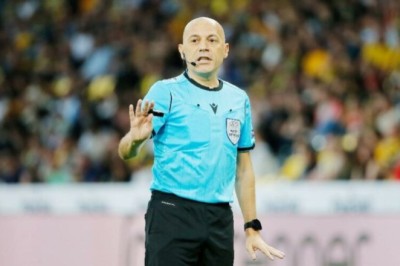 Antalyaspor-Kayserispor Maçı Cüneyt Çakır'ın