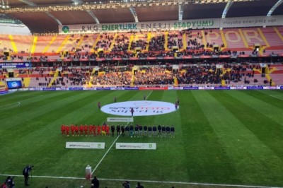 Beklenenden Kolay Oldu- Selim Dündar