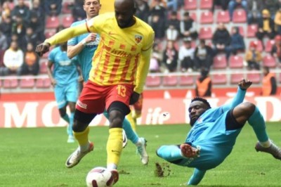 Kayseri, Sivas'ın Kontralarına Dayanamadı.- Üstün Tuncer