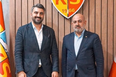 Kayserispor'un Yeni Hocası Sinan Kaloğlu Oldu.