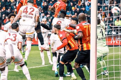 2024-2025 Süper Lig: Kayserispor 1-5 Galatasaray